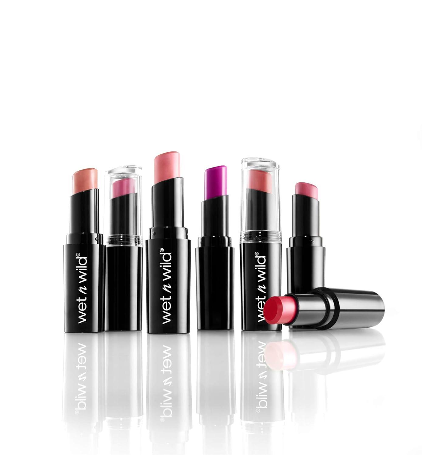 wet n wild Fantasy Makers MegaLast Matte Lip Color Hazardous Red(Sand Storm)