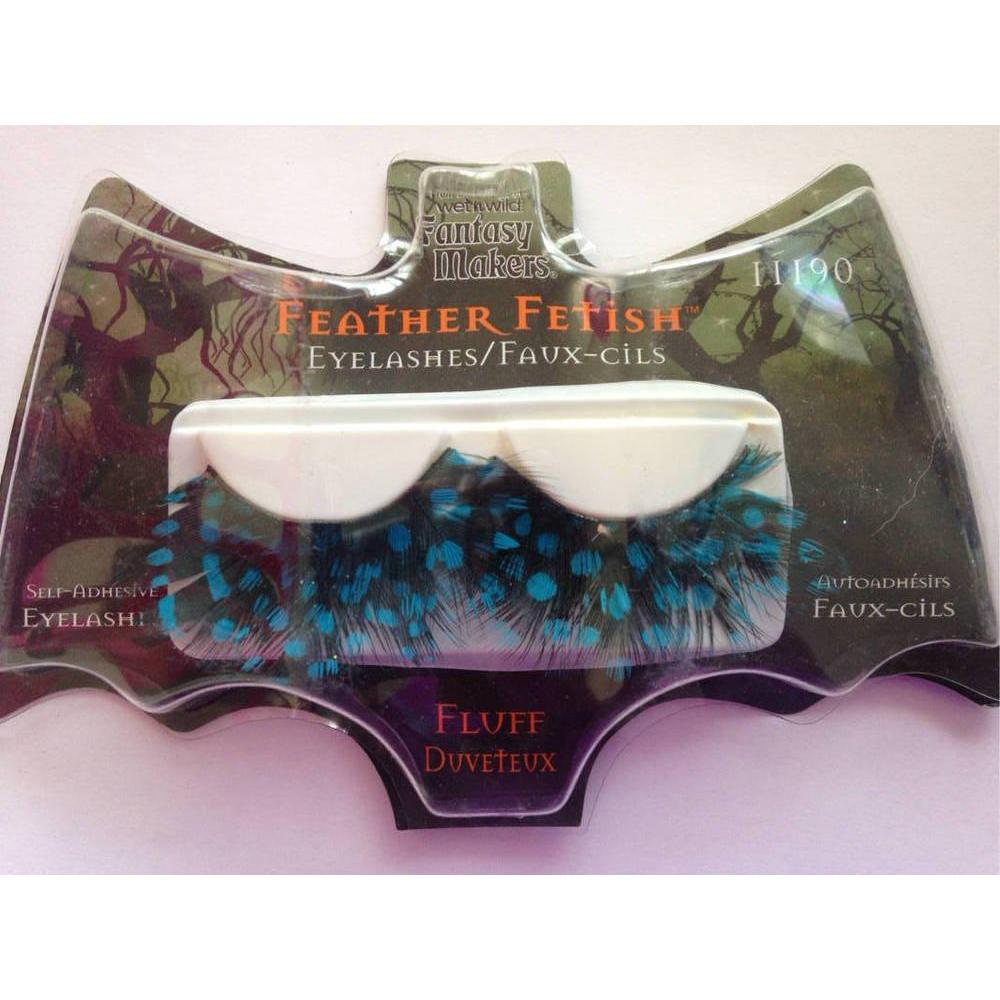 Wet n Wild Fantasy Makers Feather Fetish Fluff Self Adhesive Eyelashes 11190