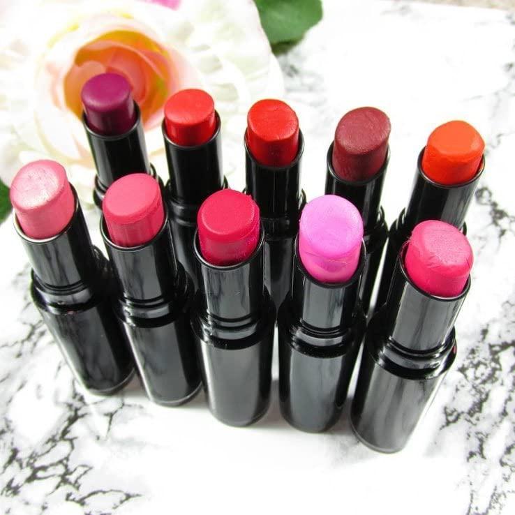 wet n wild Perfect Pout Lipstick, Black Power Outage Vegan | Gluten-Free | Cruelty-Free | Lip Color(99% Chance Of Wine)