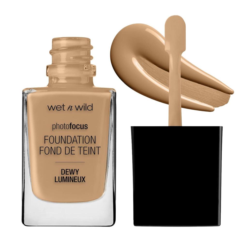 wet n wild Photo Focus Dewy Liquid Foundation Makeup, Soft Beige (Packaging May vary)(Amber Beige)
