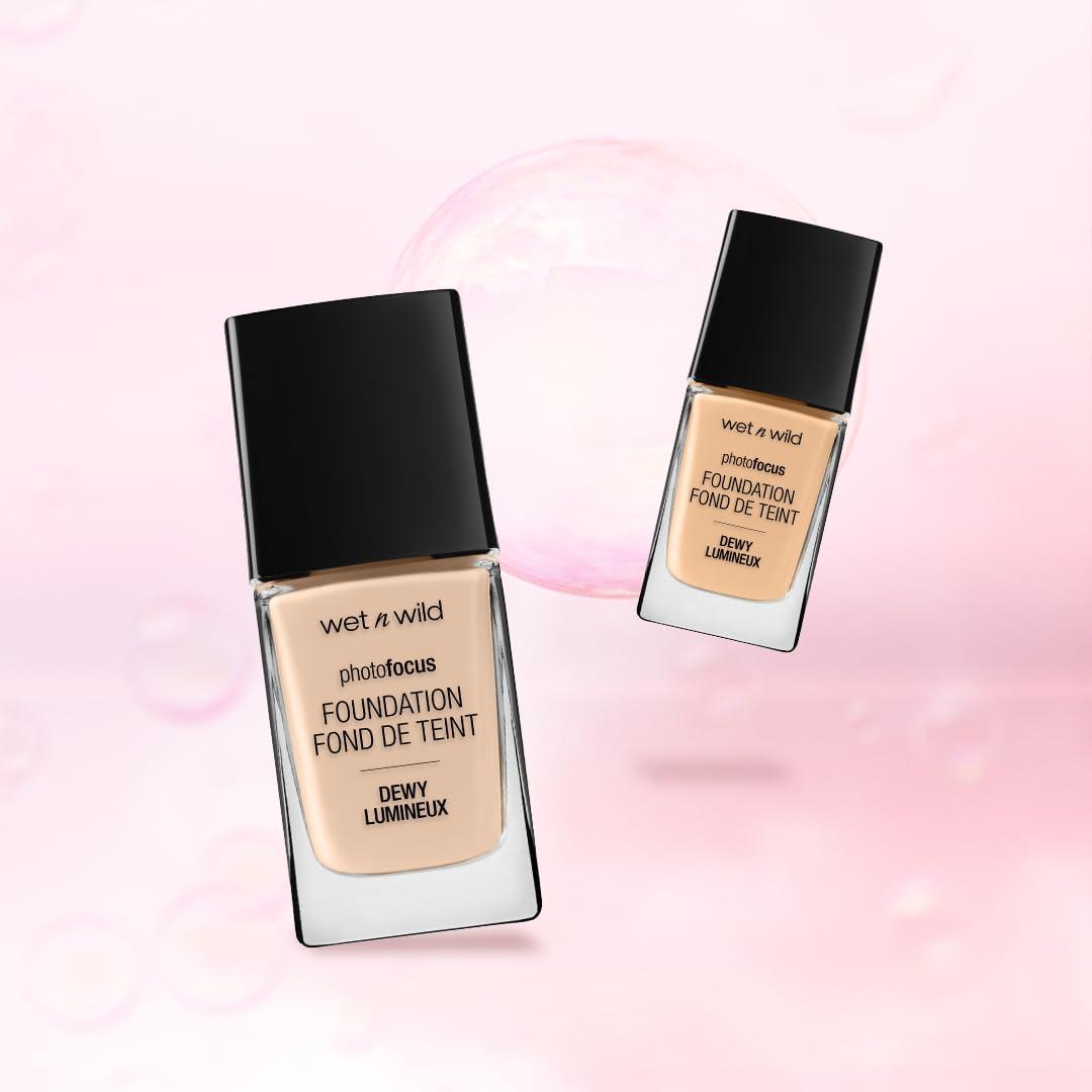 wet n wild Photo Focus Dewy Liquid Foundation Makeup, Soft Beige (Packaging May vary)(Soft Beige)
