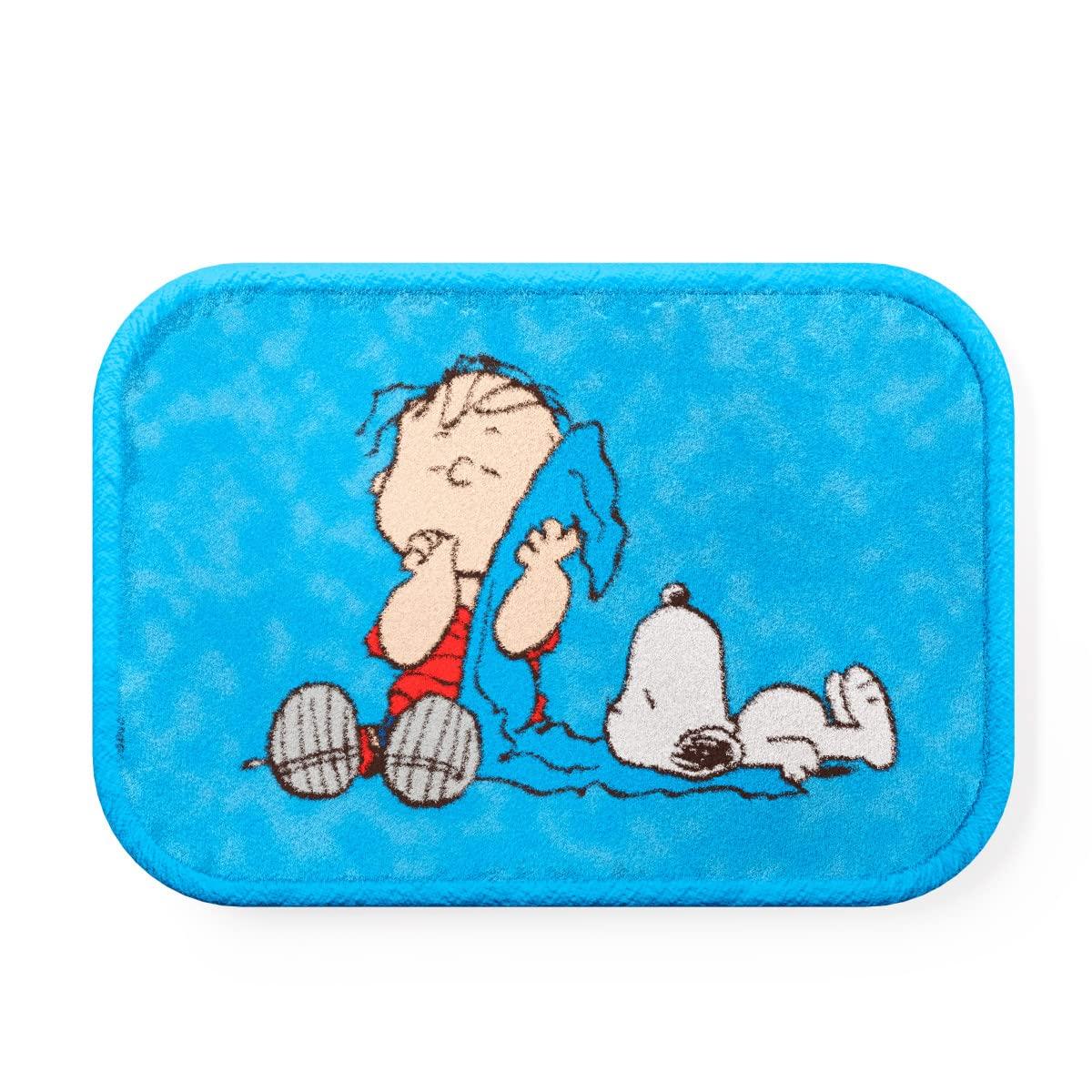 wet n wild Peanut Collection Linus’ Blanket 2-Piece Makeup Remover Towel Set