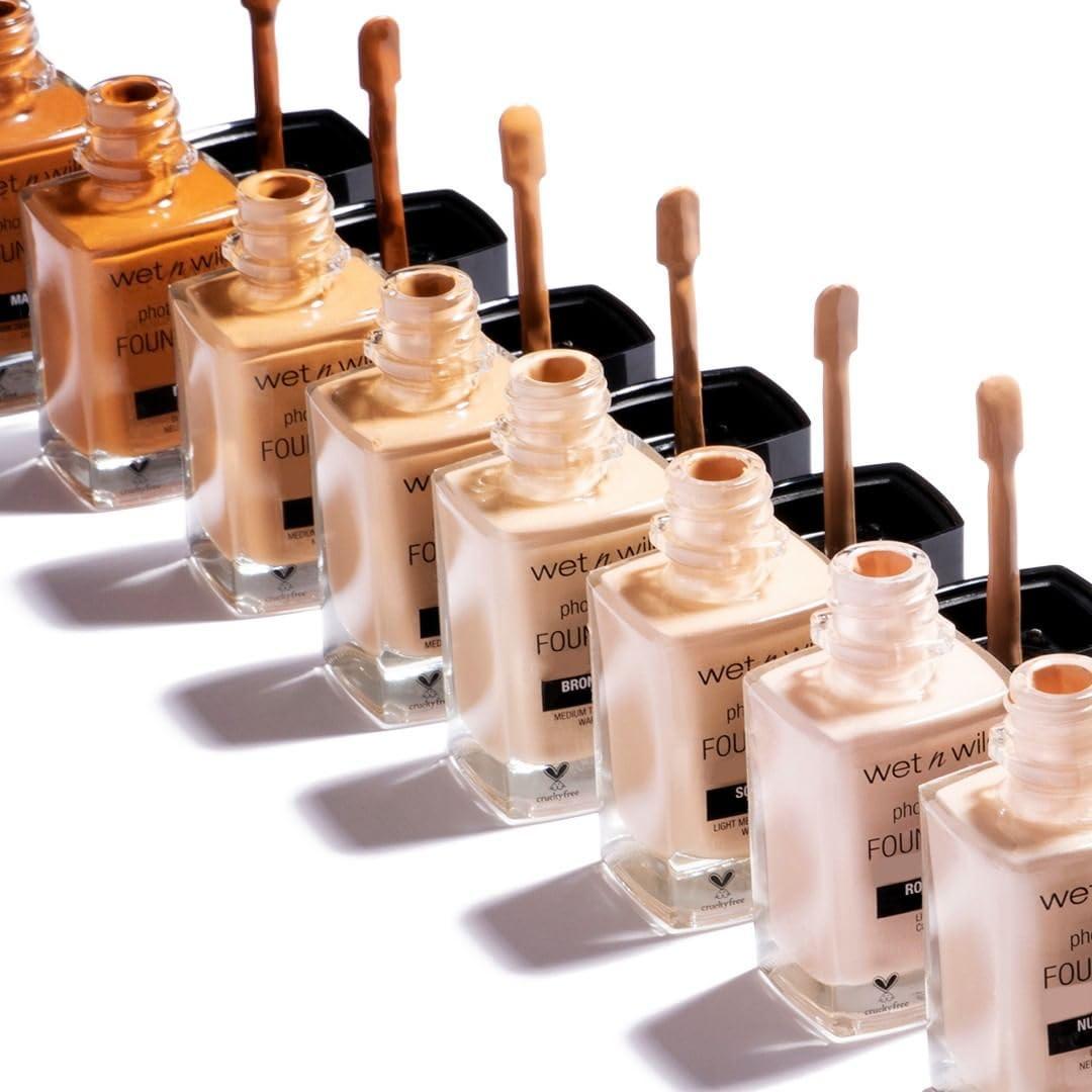 wet n wild Photo Focus Matte Liquid Foundation Golden Beige, Vegan & Cruelty-Free(Cream Beige)