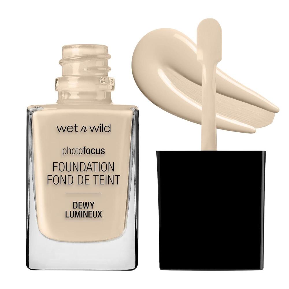 wet n wild Photo Focus Dewy Liquid Foundation Makeup, Soft Beige (Packaging May vary)(Nude Ivory)