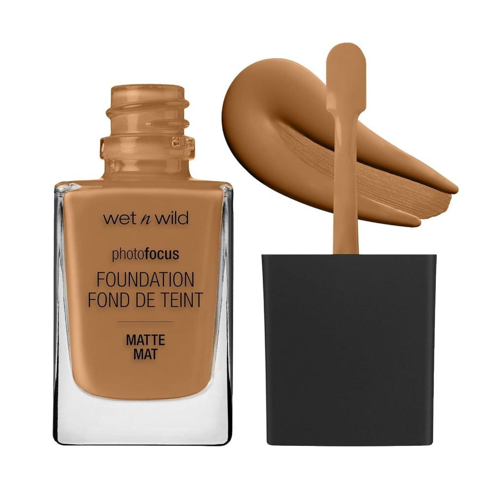 wet n wild Photo Focus Matte Liquid Foundation Golden Beige, Vegan & Cruelty-Free(Caramel)