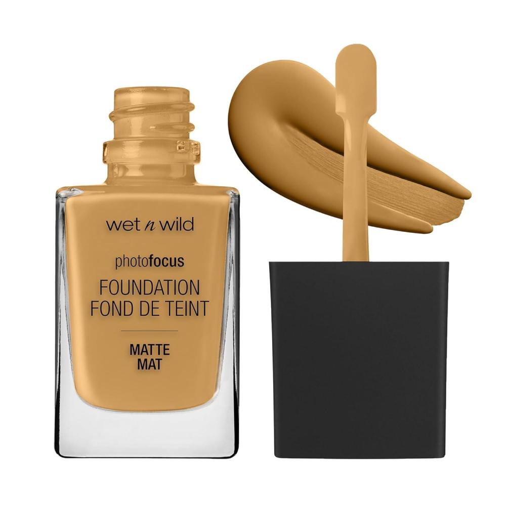 wet n wild Photo Focus Matte Liquid Foundation Golden Beige, Vegan & Cruelty-Free(Amber Beige)