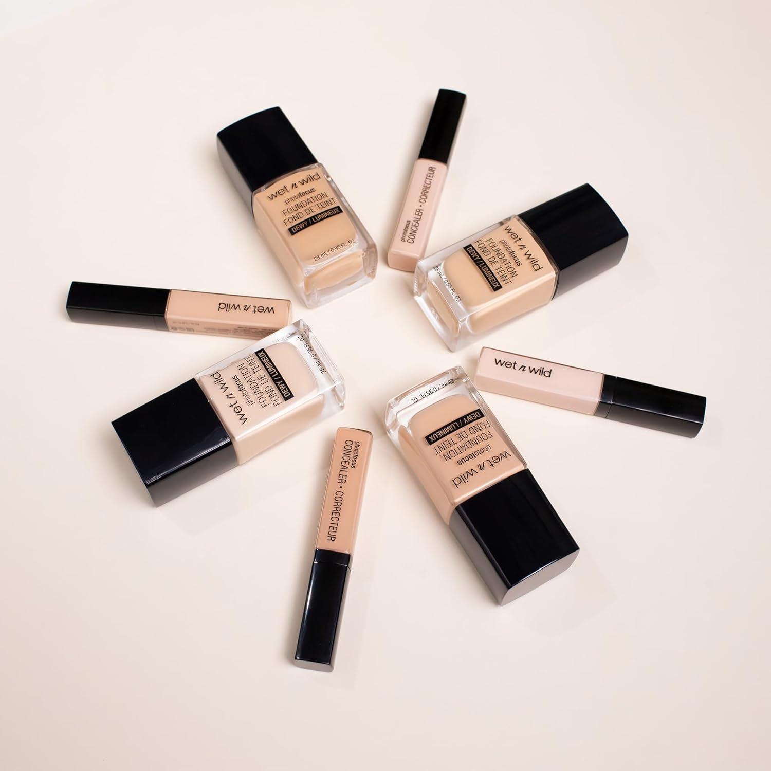 wet n wild Photo Focus Dewy Liquid Foundation Makeup, Soft Beige (Packaging May vary)(Golden Beige)