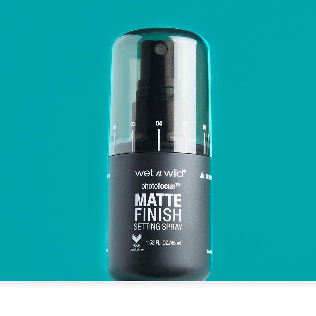 Wet n Wild Photo Focus Matte Finish Setting Mist, Matte – clear(Matte Appeal)