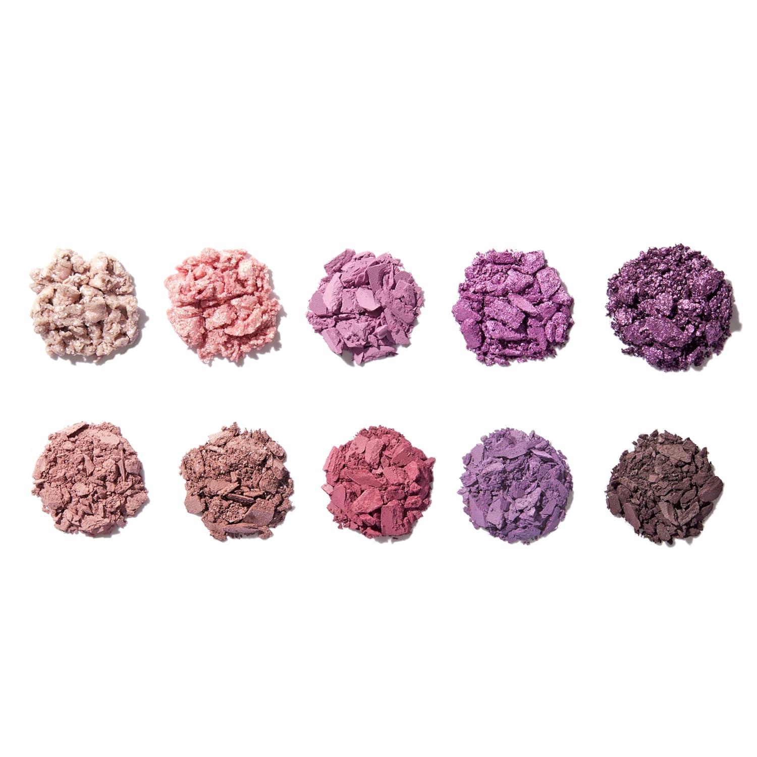 wet n wild My Melody and Kuromi Eye & Face Palette – Cozy Cuteness(Grunge Glam)