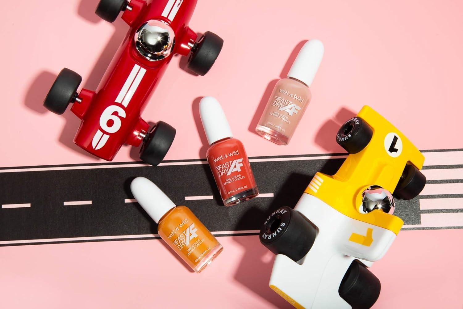 wet n wild Fast Dry AF Nail Polish, Quick 40 Second Dry Time, Long Lasting High-Shine – Red Light District(Toasted)