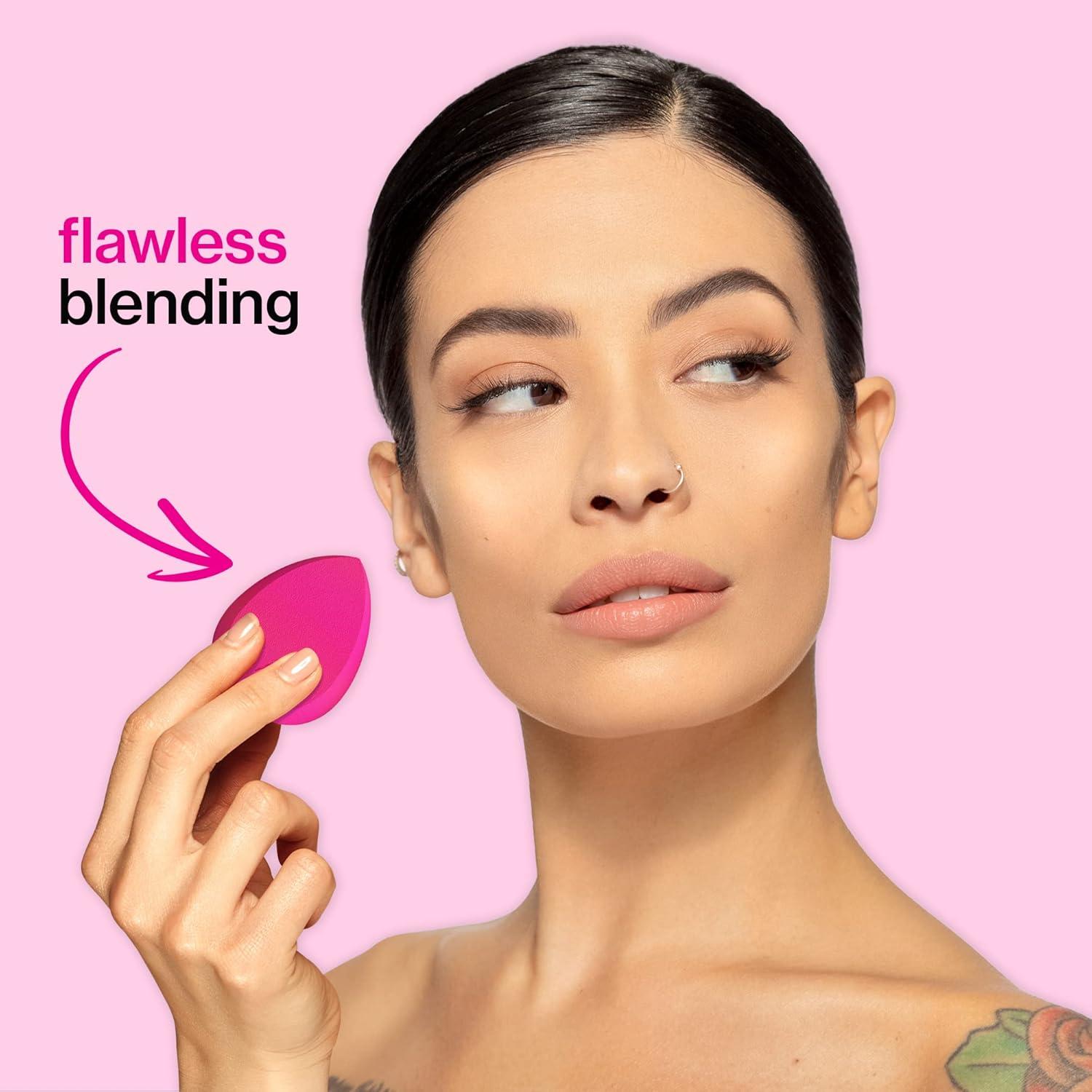 wet n wild Makeup Sponge – Low Product Absorption for Streak-Free Application, Effortless Blending Beauty for a Smooth Professional Looking Finish, Cruelty-Free & Vegan-Microfiber(Pink)