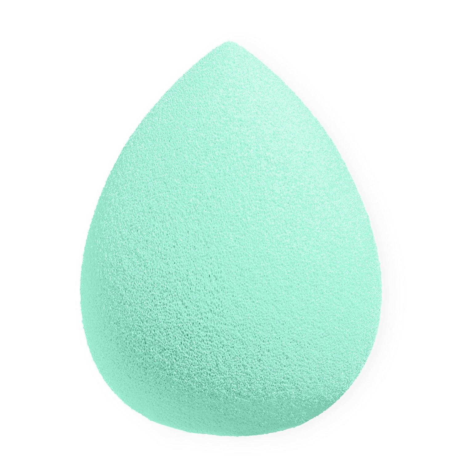 wet n wild Makeup Sponge – Low Product Absorption for Streak-Free Application, Effortless Blending Beauty for a Smooth Professional Looking Finish, Cruelty-Free & Vegan-Microfiber(Seeing Green)